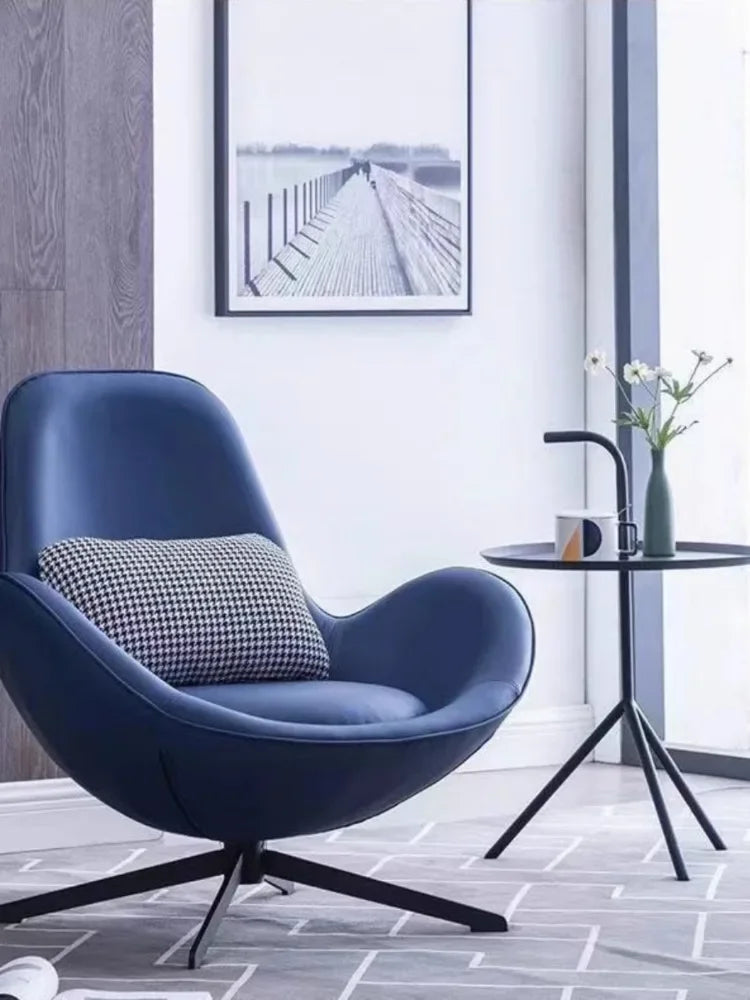 Nordic Luxury Swivel Chair – Modern & Comfortable Design