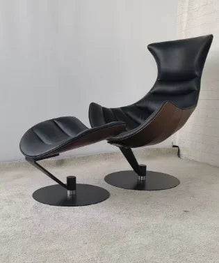 Premium Wood & Leather Lounge Chair – Modern Accent Seating for Living Room, Hotel & Outdoor Spaces